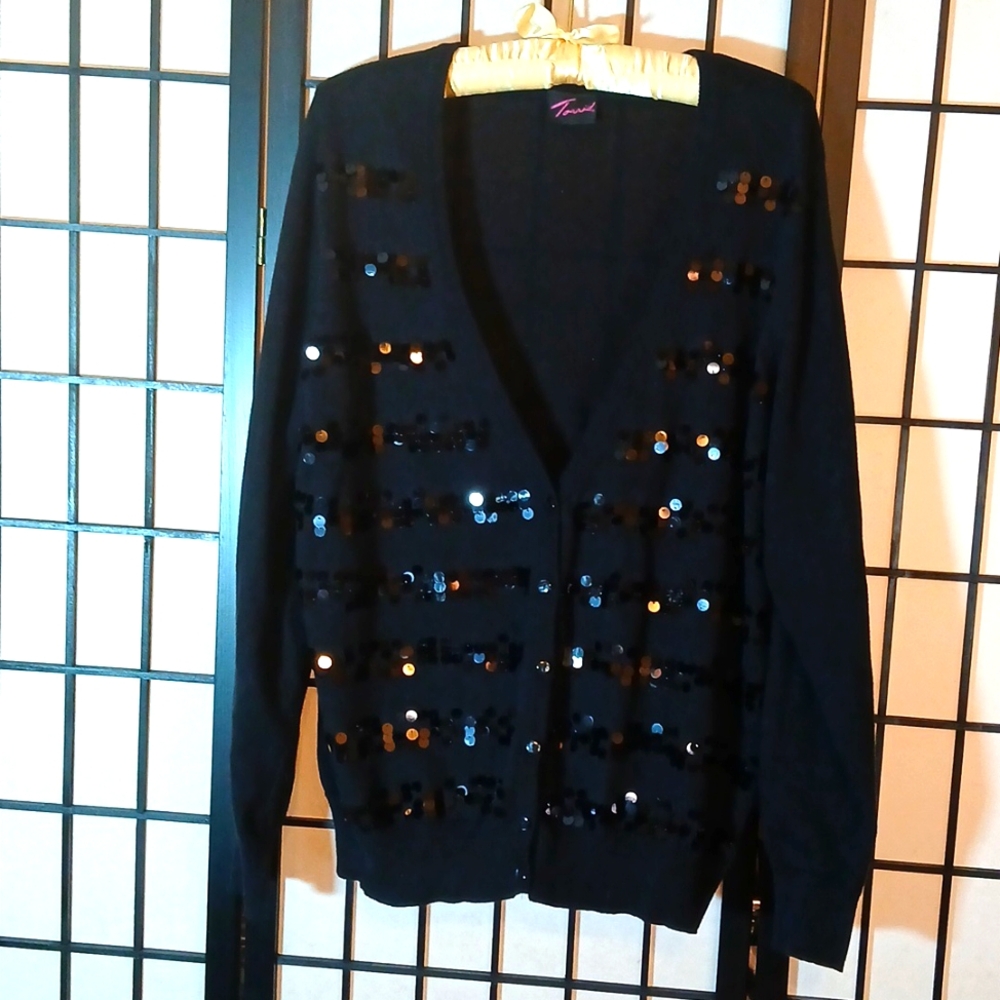 Torrid black cardigan with black sequin details size 0/14 US
